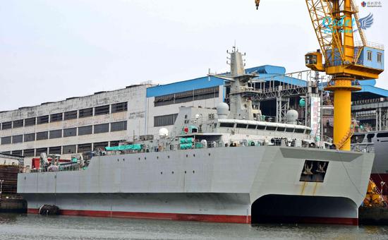 (無暇號事件)專屬經濟區法律地位的國際法分析（法律論文范文）